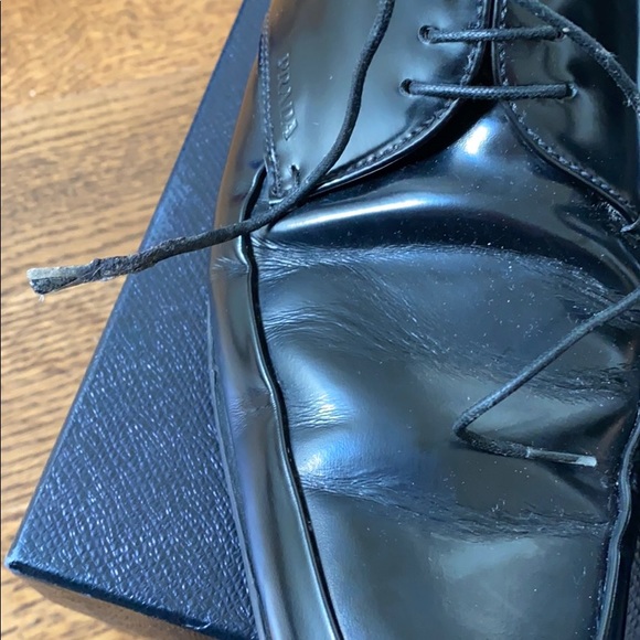 Men’s authentic Prada lace up - Picture 7 of 8